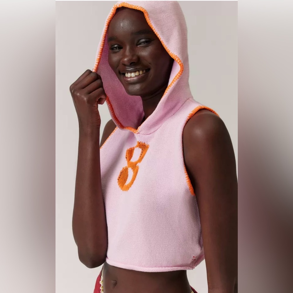 🌸New! BDG URBAN OUTFITTERs Orion Eclectic Cropped Hoodie  Knitted Top Tank Pink